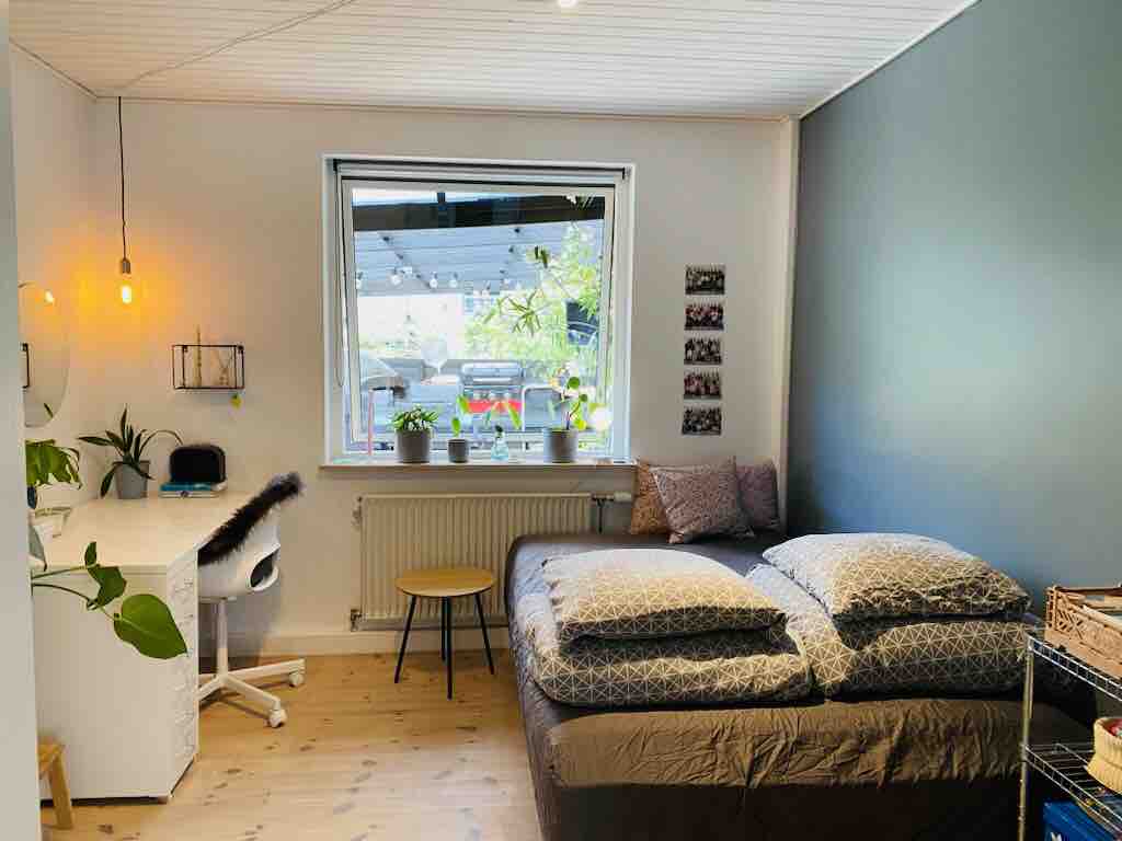 חדר שינה מס '2 /חלל משרדי
אפשרות למיטה נוספת על המזרן