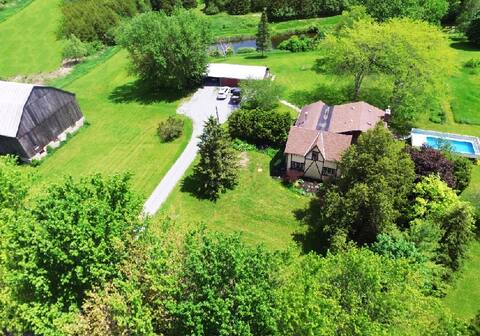Hidden Farm Escape in the Heart of the Kawarthas