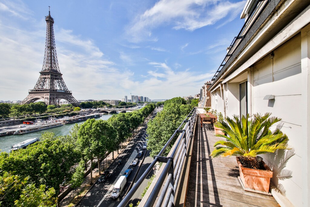 Best Airbnbs in Paris With Eiffel Tower Views ItsAllBee Travel Blog