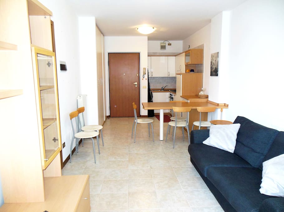Cucina e soggiorno/Kitchen & Living Room