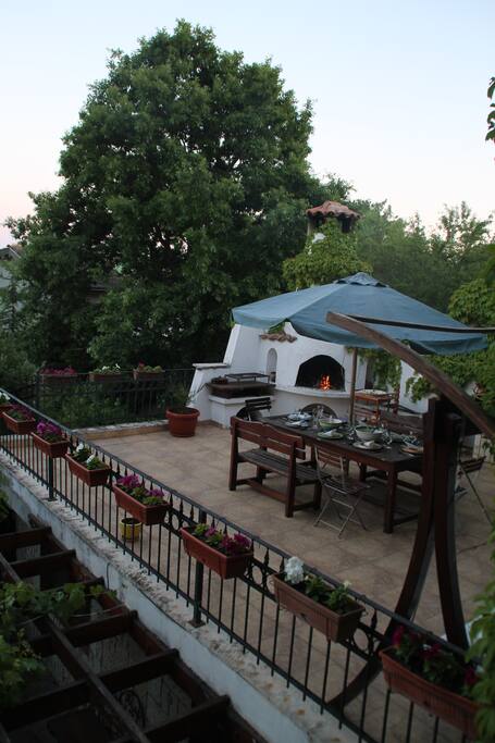 terrace/bbq