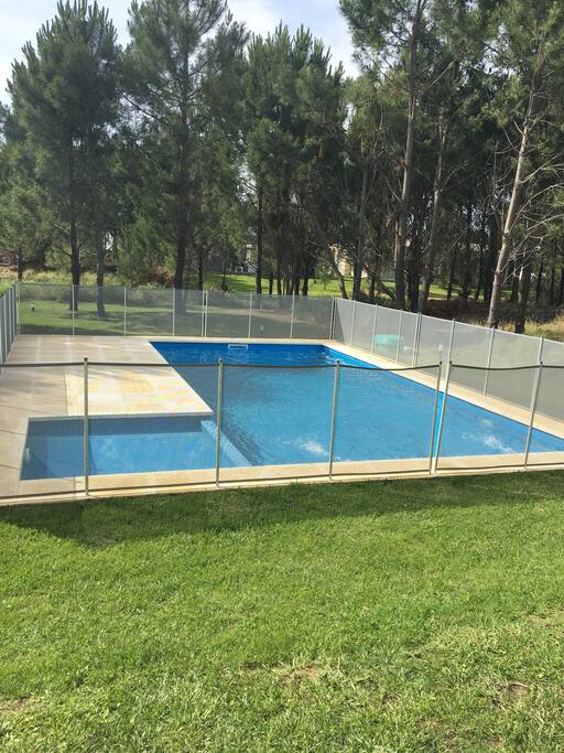 Pileta con cerco removible