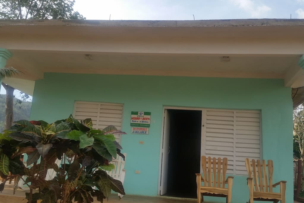 Portada de la casa