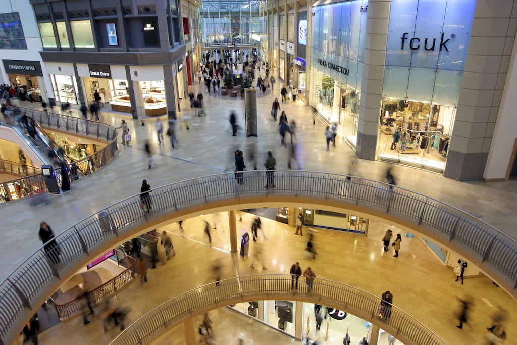 Only 5min walk to the Bullring Shopping Center