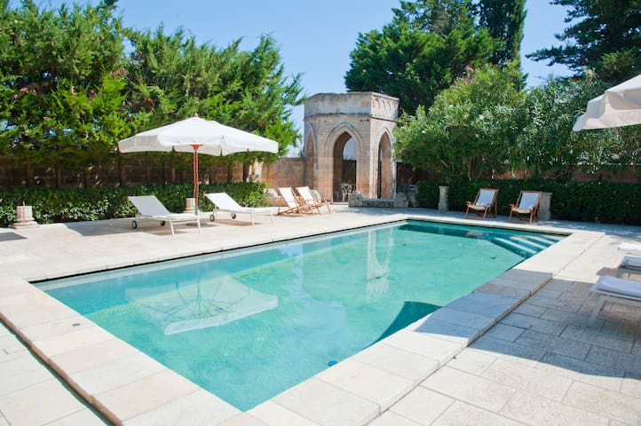 Palazzo storico a 3 km da Santa Maria di Leuca