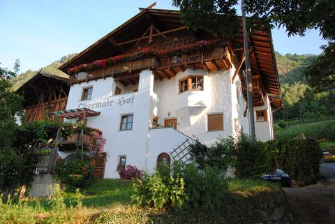 Obermairhof in Partschins - Apartment No. 2