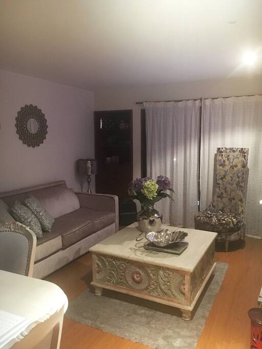 Living Roon