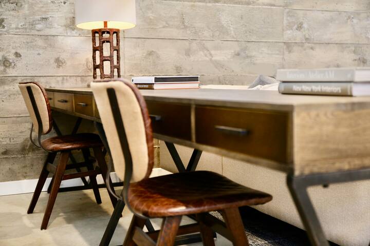 Luxury Executive Apartment/Condo gallery image 3