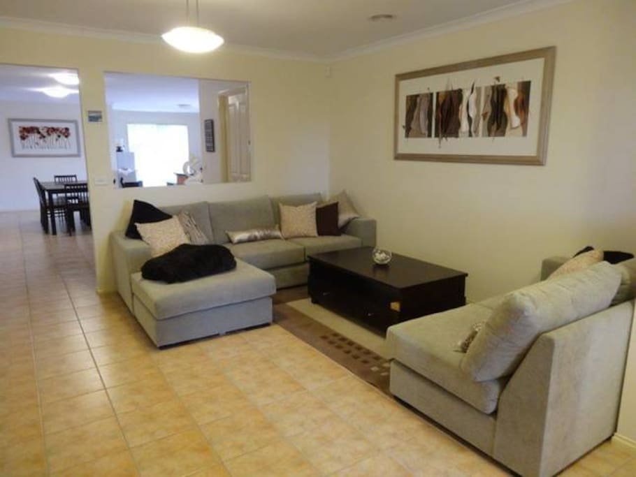 Second entertaining area