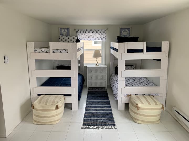 Habitación con literas para niños