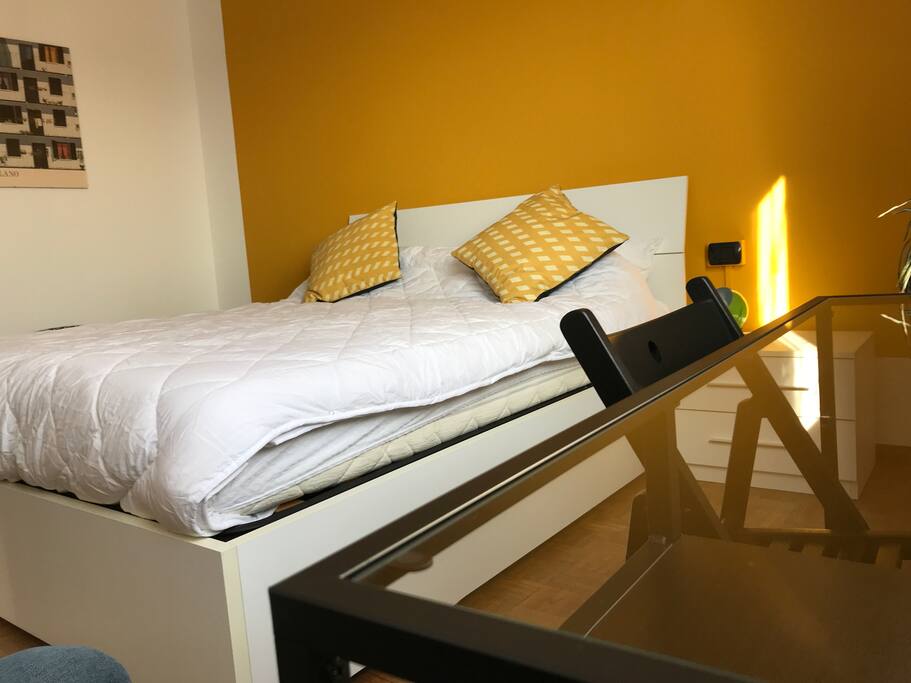 Sunrise Room