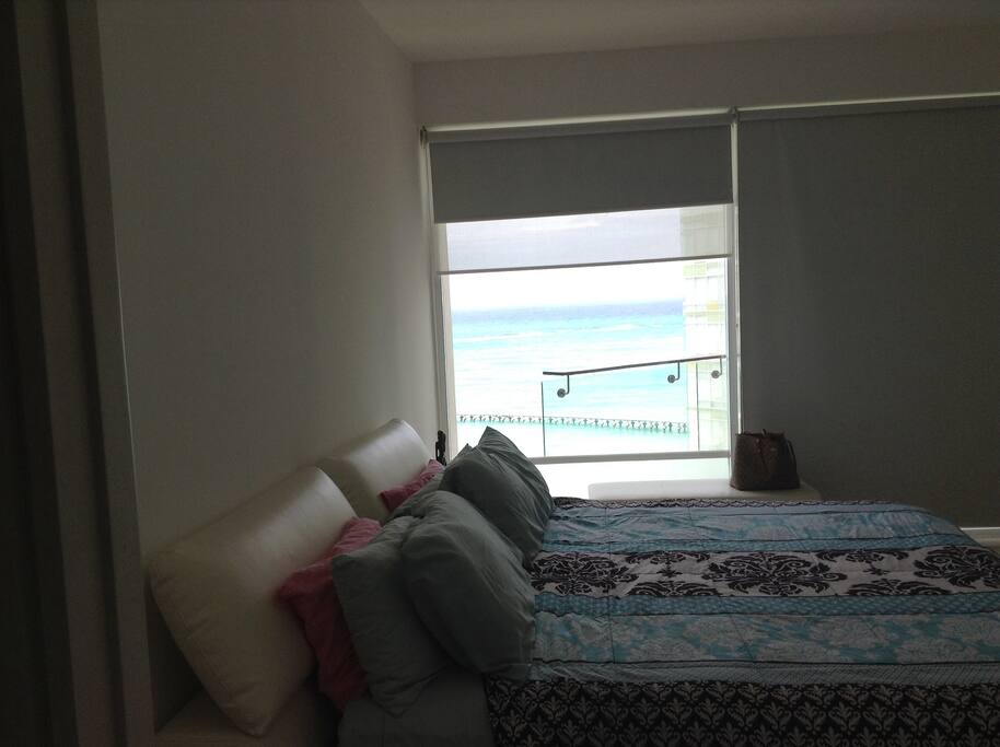 Master bedroom room ocean view