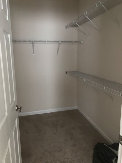 Walk in closet