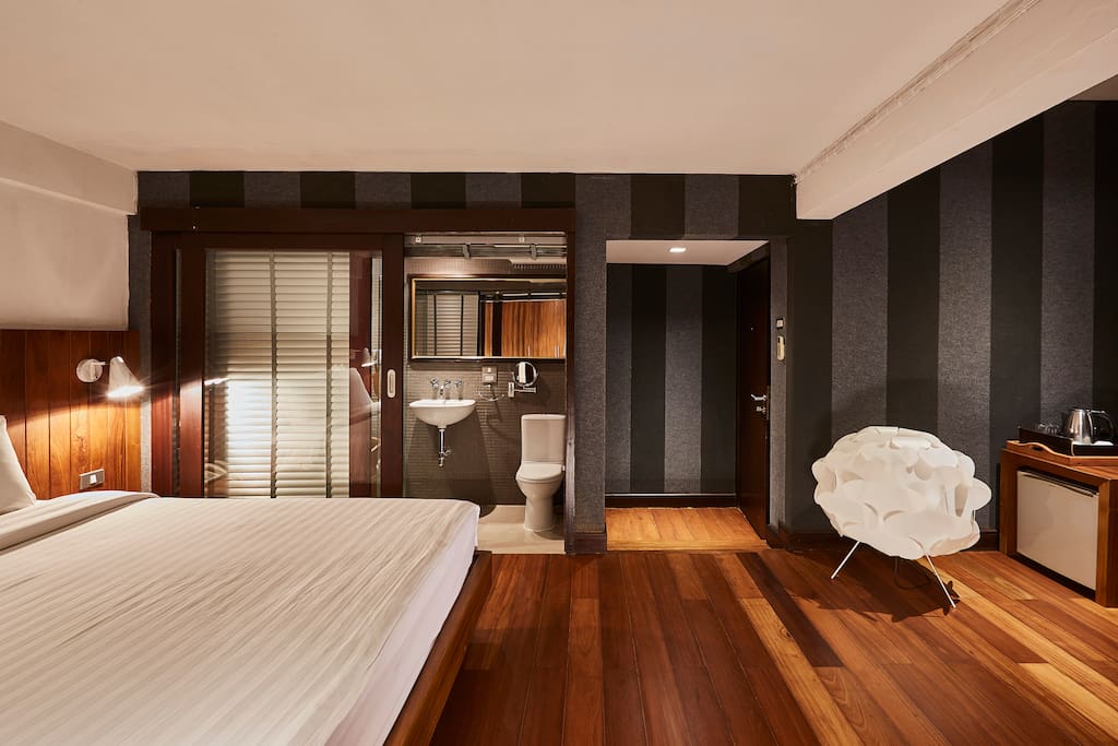 LUXX's Studio Zen garden room