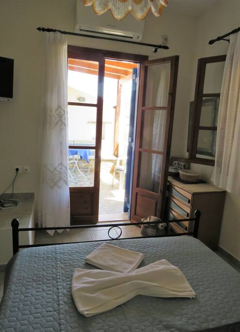 υπνοδωμάτιο - master bedroom