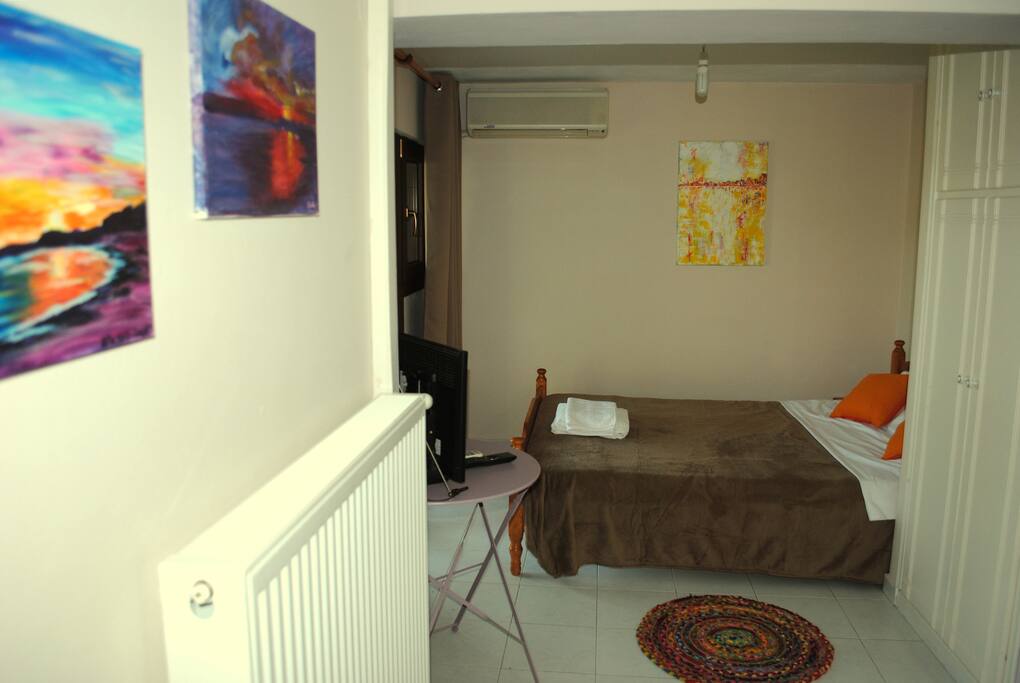 The studio is decorated with beautiful paintings, made by the adult students of the “Painting & Hagiography studio of Lefkada”