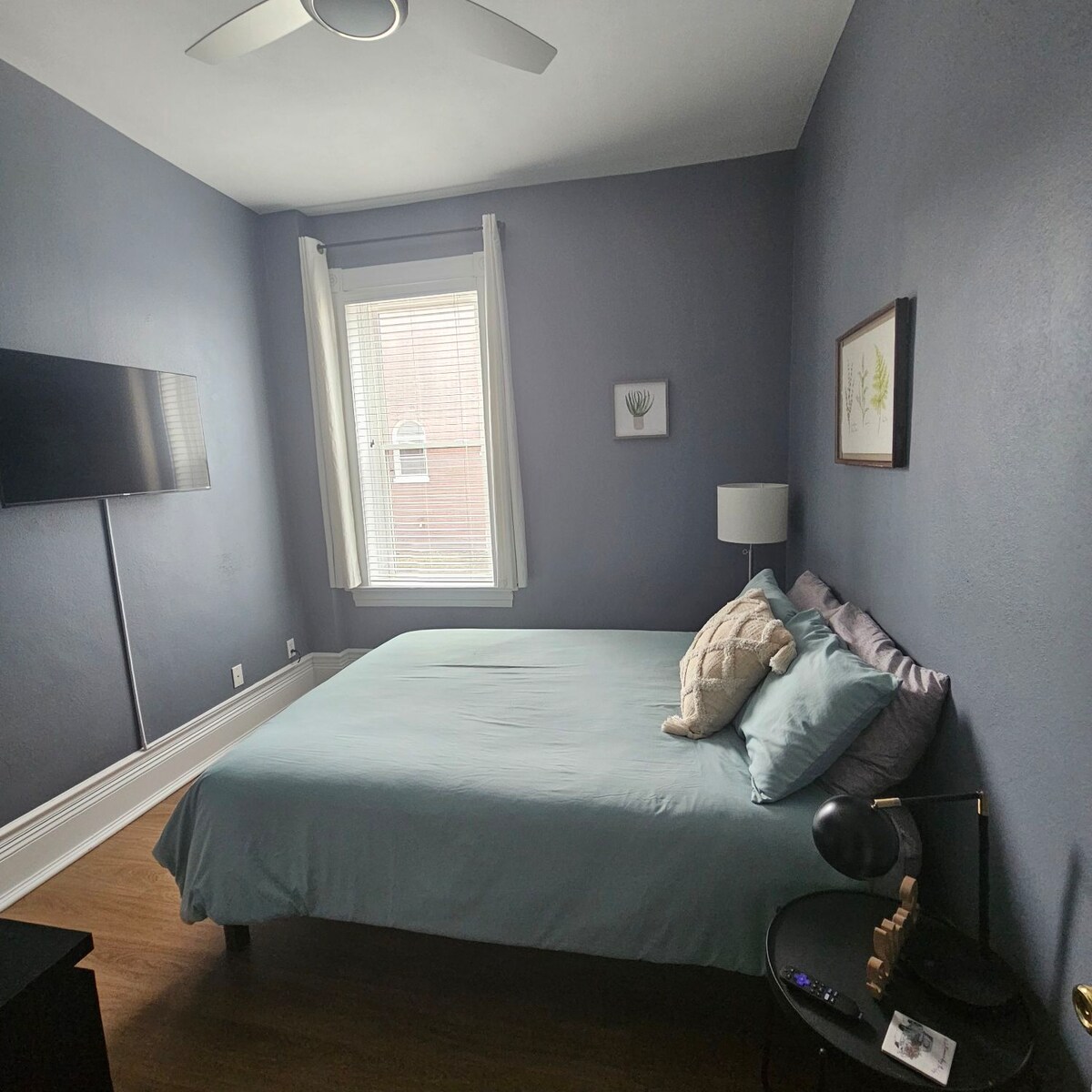 غرفة النوم 1