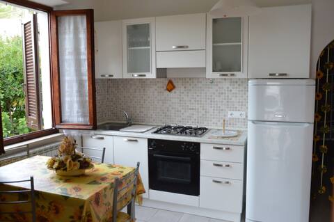 Top performing Airbnb: Glicine Pomonte apartment, Elba Island in Marciana