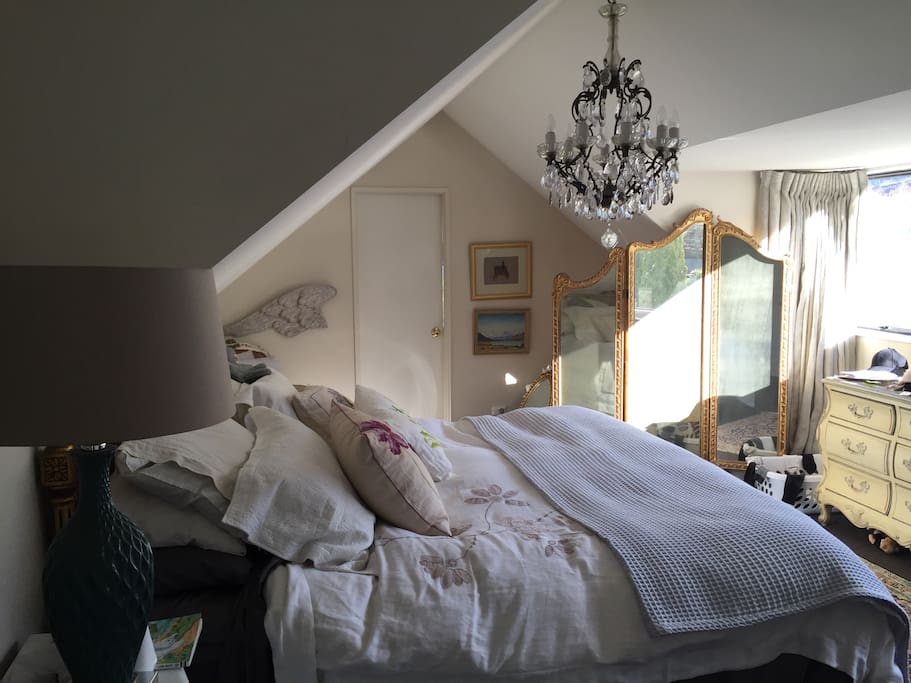 Master bedroom with King bed