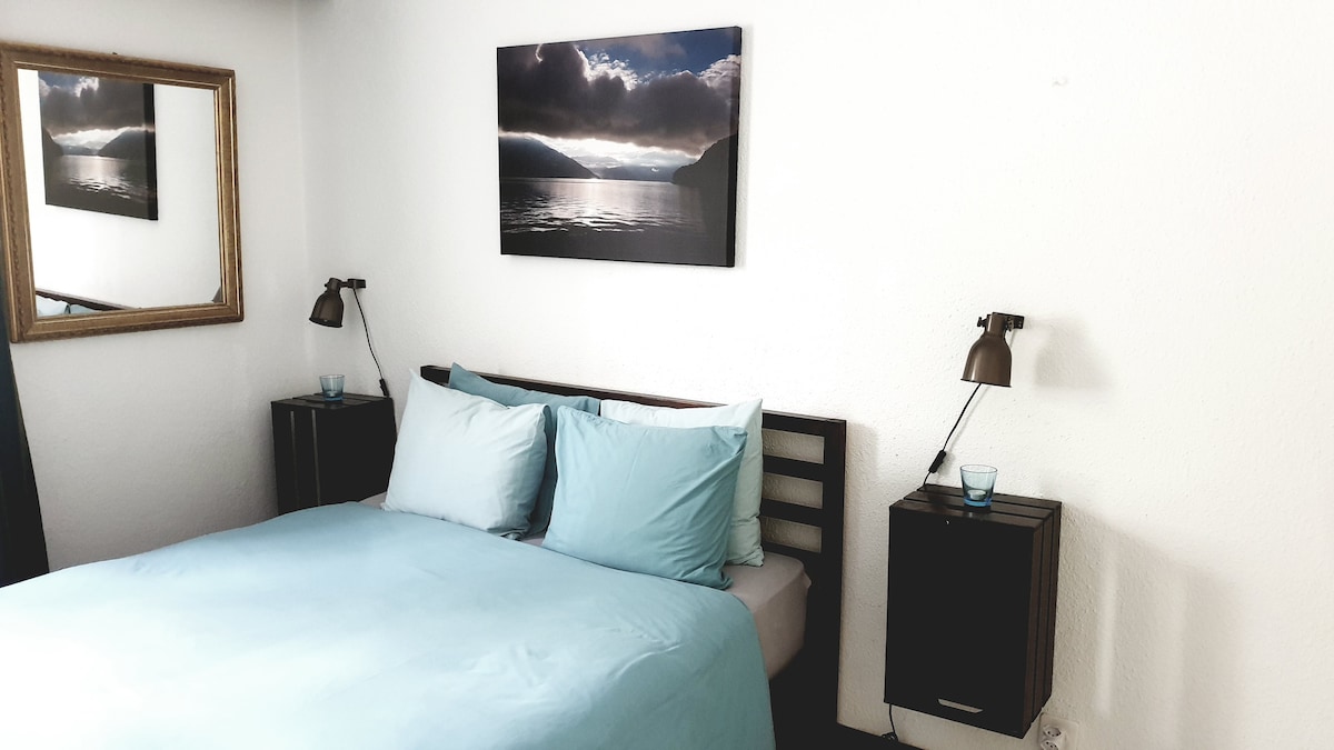 Двойно легло с блажен матрак - 140x200