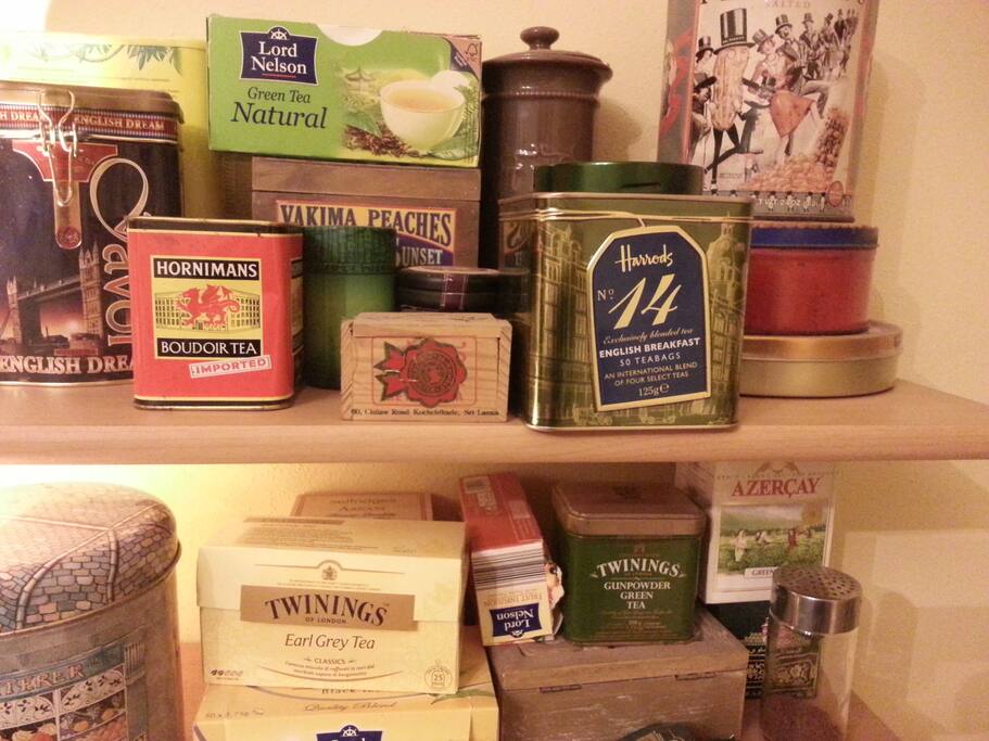 Many kinds of tea - molti tipi di thè e caffè