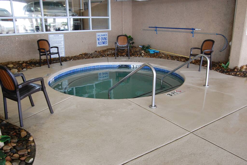 Hot Tub