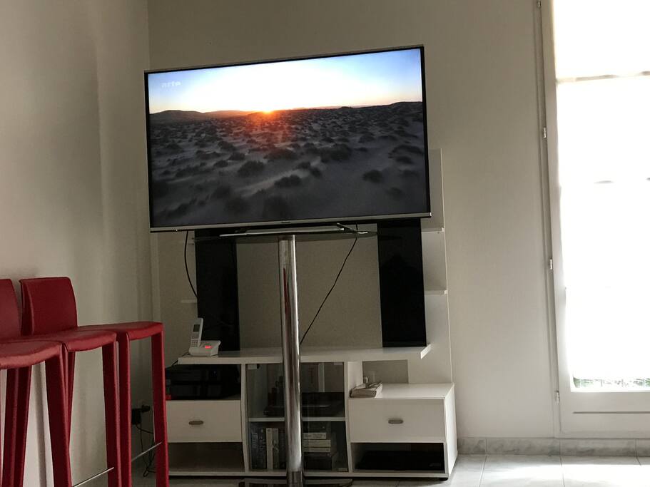 living room tv