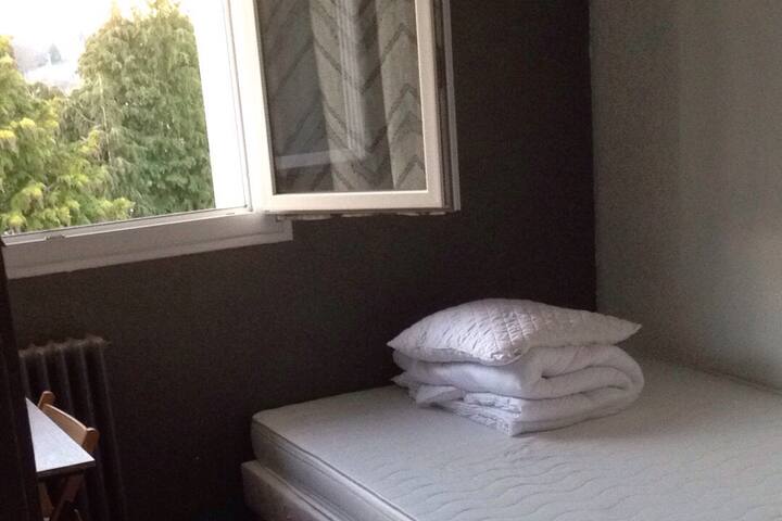 Chambre privée 5 min à pied de la gare