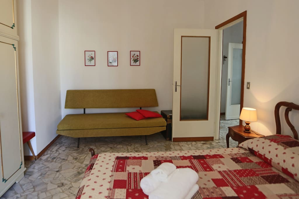 Double bedroom with sofa bed
