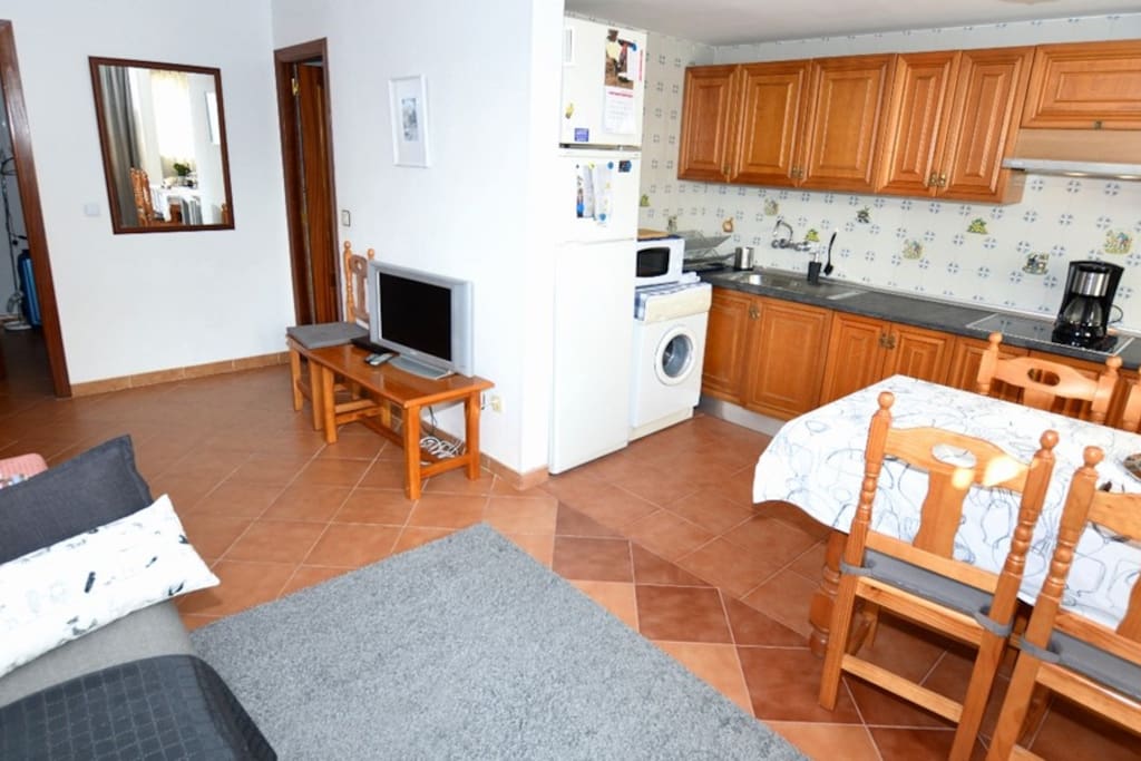 Spacious open plan interior kitchen and lounge