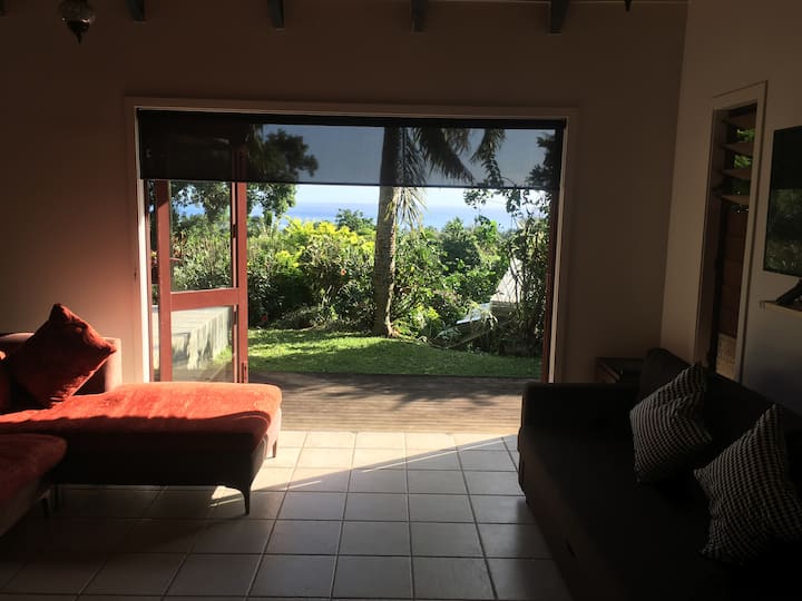 Snowbird's Peaceful, Quiet, Quality 2 Bedroom Home - 庫克群島