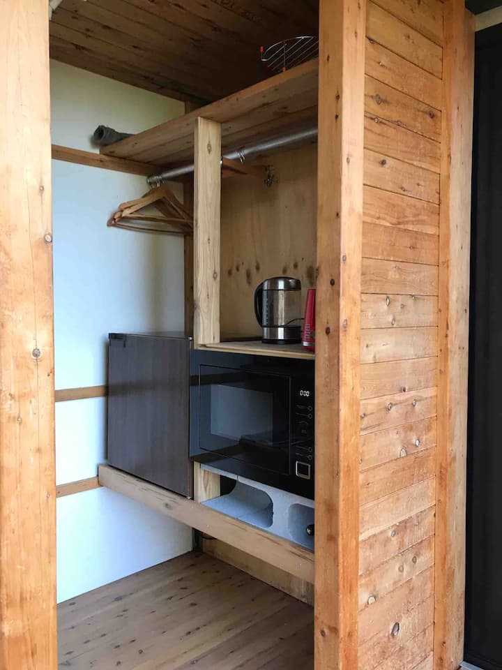 Container Suite Shangri-la - Hat Head