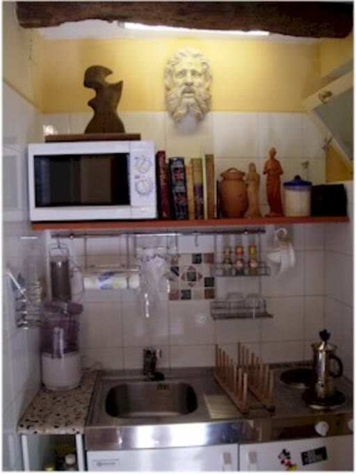 kitchenette- small but practical