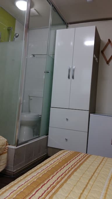 wardrobe