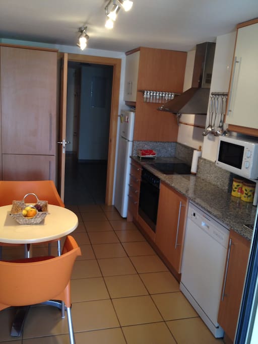 Fully equipped kitchen
