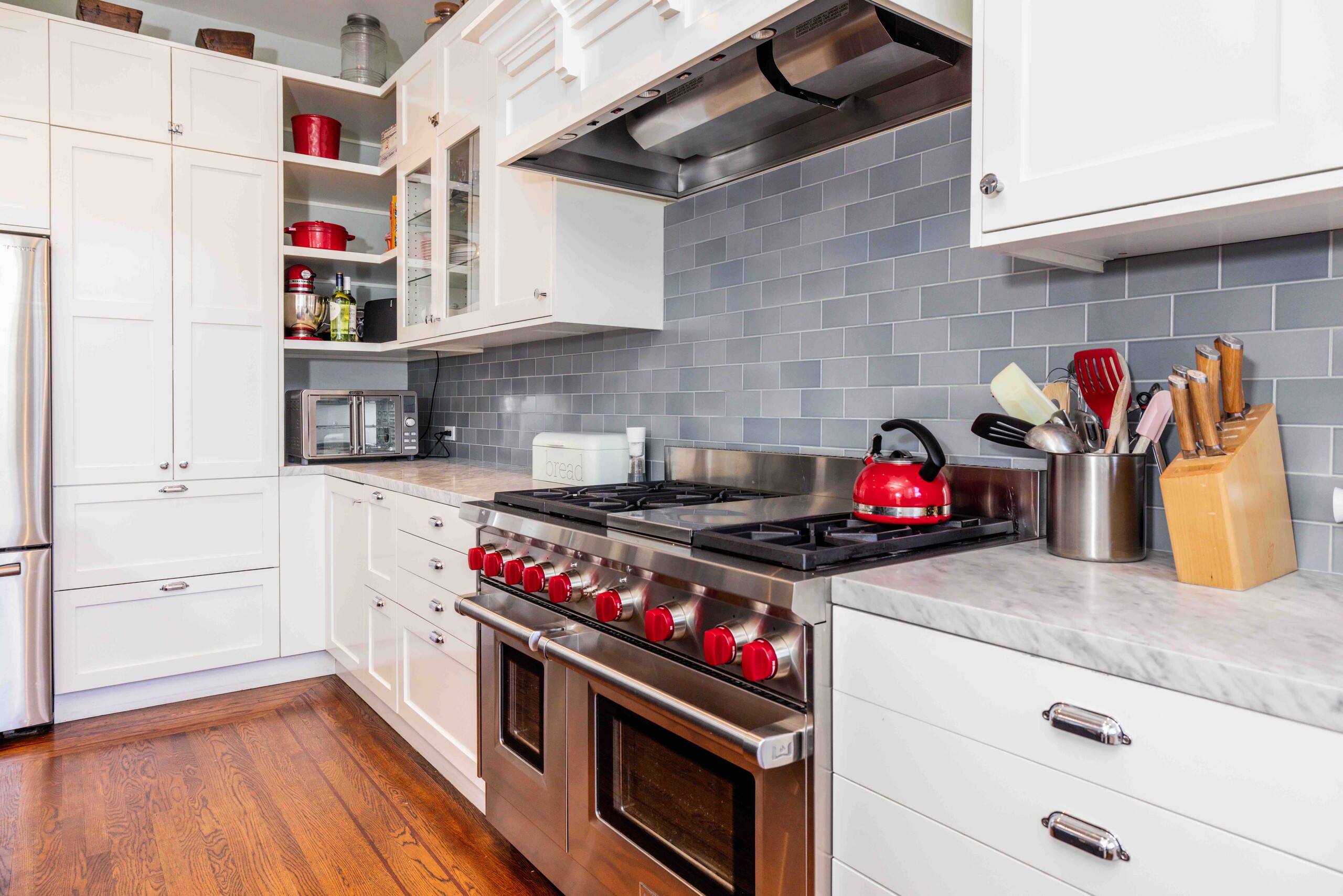 Home in San Francisco · ★4.99 · 5 bedrooms · 6 beds · 4.5 baths - Image 11