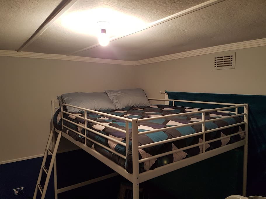 Double loft bed