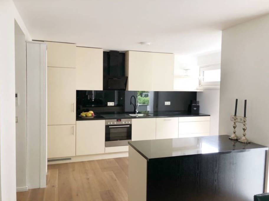 Open Kitchen