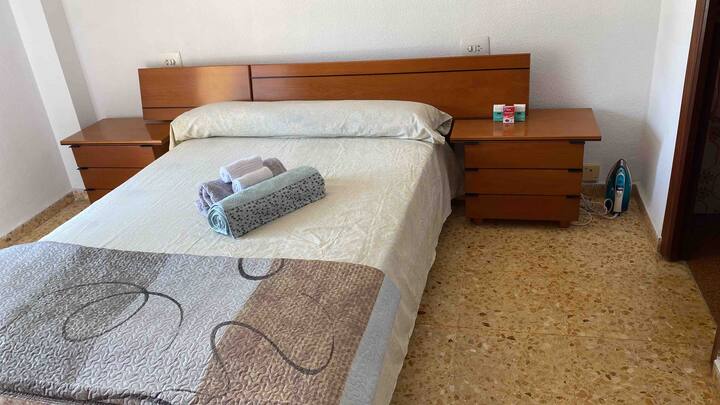 Schönes Doppelzimmer mit eigenem Bad… - Airbnb