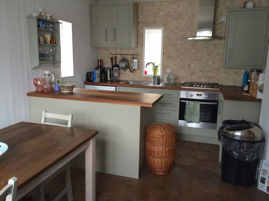 fitted-kitchen diner to share with 2 other occupants