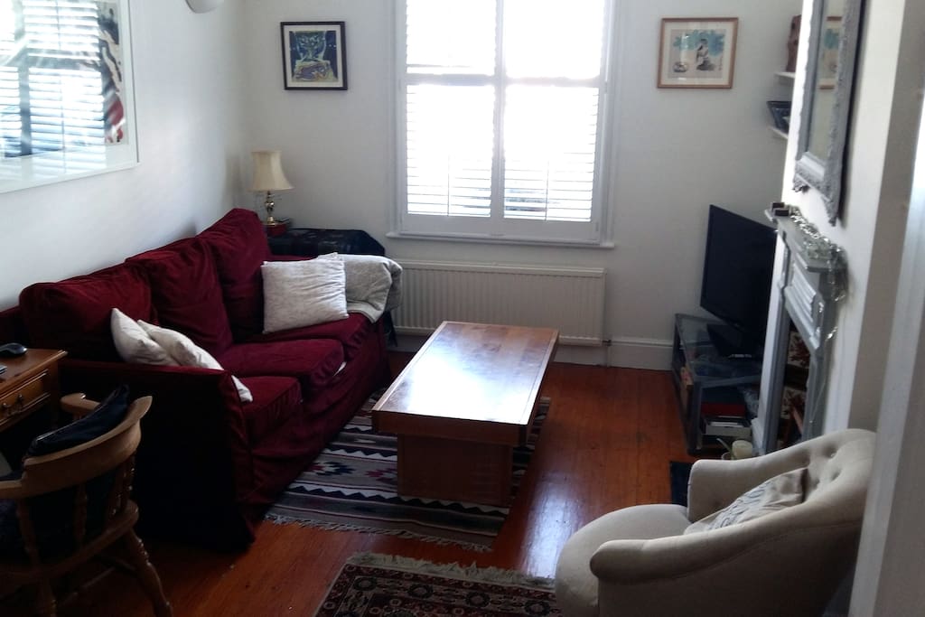Large sitting room