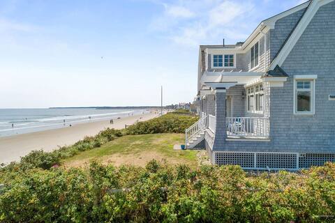 Drakes Island Beach Front Breathtaking Property !