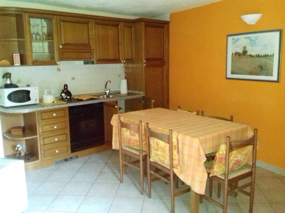 Cuisine/salle à manger/cucina/sala da pranzo