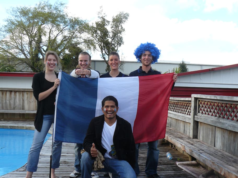 Getting ready for the French vs All Blacks game 2011