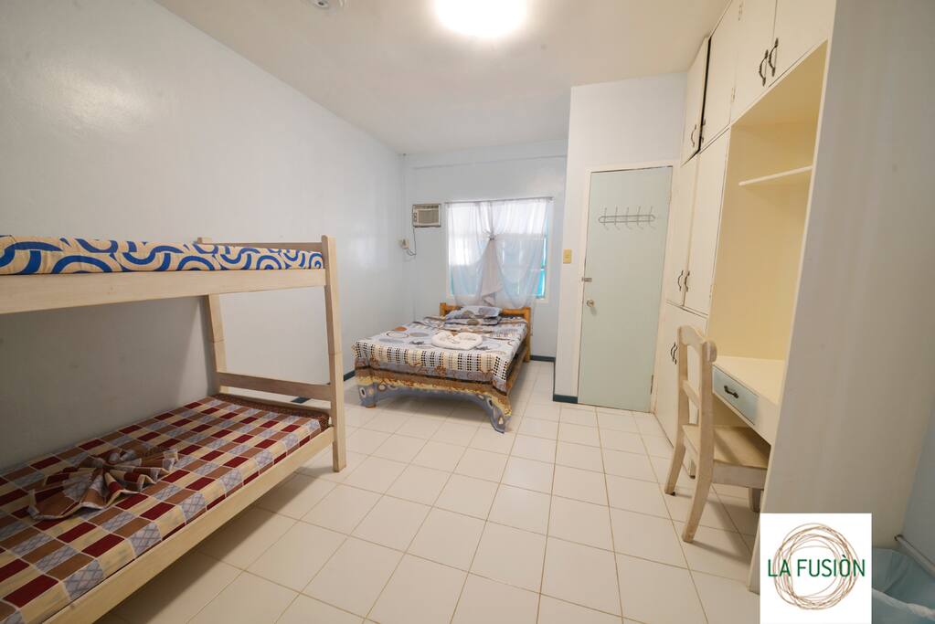 Room 5, good for up to 4 people.
