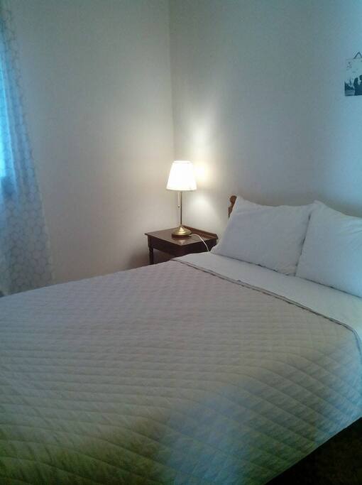 υπνοδωματιο-bedroom