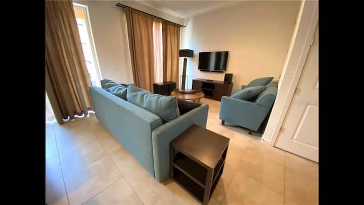 Entire Townhouse, Resort Style, 5 Miles To Disney! - Celebration, FL