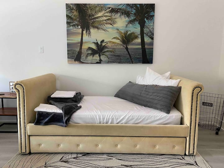 Galvizstudio B
@Historic Stay Near Galveston Beach - East Beach, TX