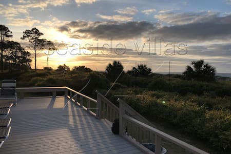 2019 Refurnished/OceanFrontComplex-OceanViewCouch!