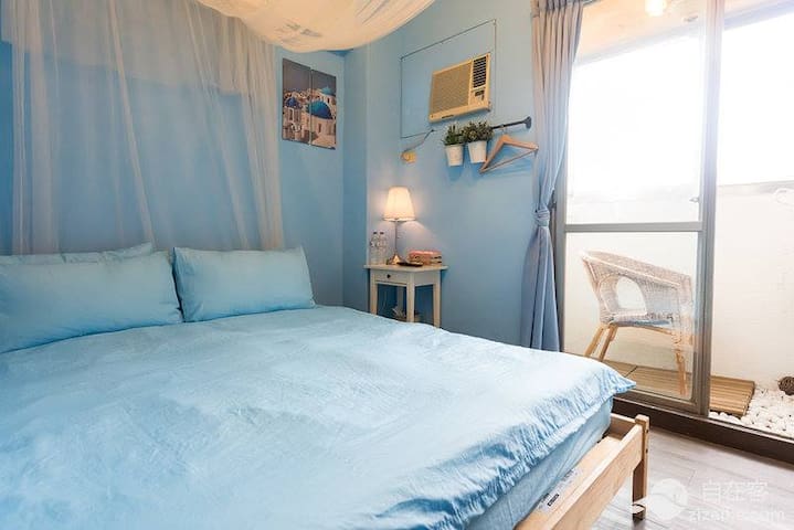 藍色夏天03,電梯大樓,有獨立衛浴陽台免費wifi,步行到夜市約8分鐘